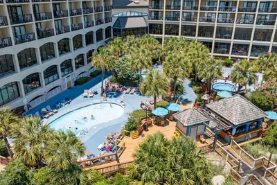 Photo 2 - Beach Cove Resort 823