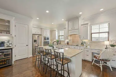 Photo 3 - Northgate Nest Cozy & Convenient 2BR 3BA Office Steps from A&M