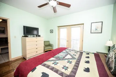 Photo 3 - The Cove - Unit 1302 - Mountain View Condos