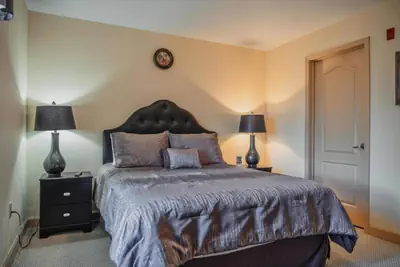 Photo 3 - Unit 3606 - Mountain View Condos