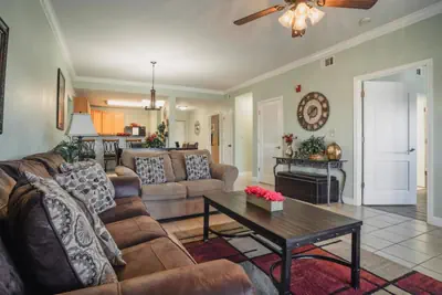 Photo 3 - Bearly Available- Unit 1505 - Mountain View Condos