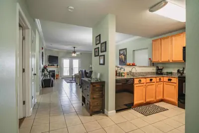 Photo 5 - Bearly Available- Unit 1505 - Mountain View Condos