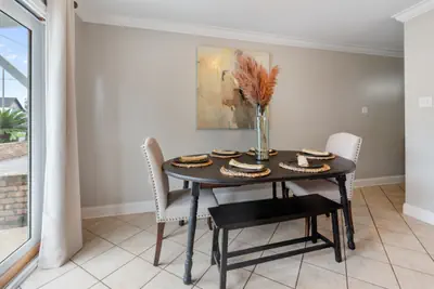 Photo 3 - Walk to Downtown OS | 3BR Townhouse