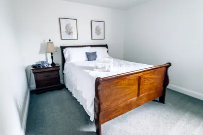 Photo 3 - Cozy 1 bed condo with pool