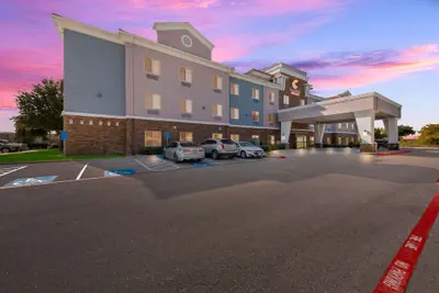Photo 2 - Comfort Suites Bastrop