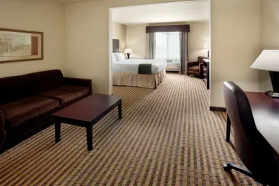 Photo 4 - Holiday Inn Express Marble Falls by IHG