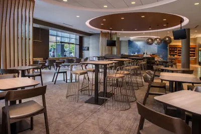 Photo 3 - SpringHill Suites by Marriott Pittsburgh Southside Works
