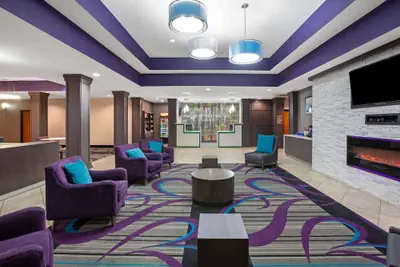Photo 3 - La Quinta Inn & Suites By Wyndham Houston Pasadena North