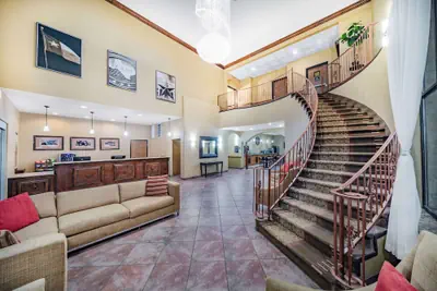 Photo 3 - Baymont by Wyndham Cuero