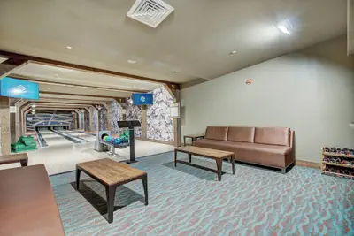 Photo 4 - One Ski Hill Place, a RockResort, by Vail Resorts