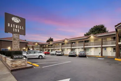Photo 2 - Bayhill Inn