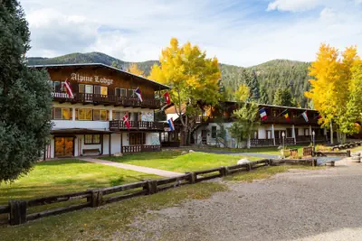 Photo 2 - Alpine Lodge