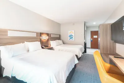 Photo 4 - Holiday Inn Express Hotel & Suites St. Robert by IHG