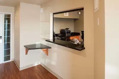 Photo 4 - WoodSpring Suites Baton Rouge East I-12