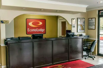 Photo 3 - Quality Inn Perry
