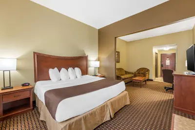 Photo 2 - Best Western Plus Grand Island Inn & Suites