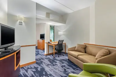 Photo 5 - Fairfield Inn & Suites by Marriott Houston Conroe/Woodlands
