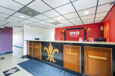 Photo 4 - OYO Hotel LSU