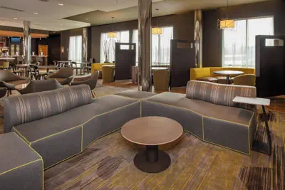 Photo 2 - Courtyard Marriott Hagerstown
