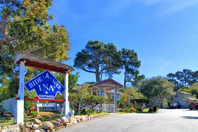 Photo 2 - Bide-A-Wee Inn