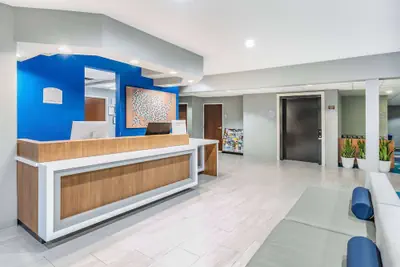 Photo 3 - Microtel Inn & Suites by Wyndham Austin Airport