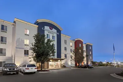 Photo 2 - Candlewood Suites Cape Girardeau by IHG