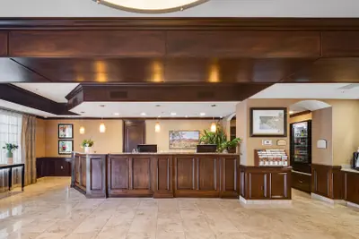 Photo 5 - Ayres Hotel & Spa Moreno Valley