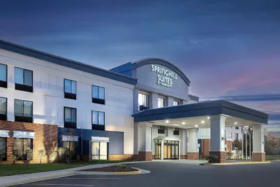 Photo 2 - SpringHill Suites Alexandria