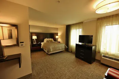 Photo 4 - Staybridge Suites Liverpool Syracuse by IHG