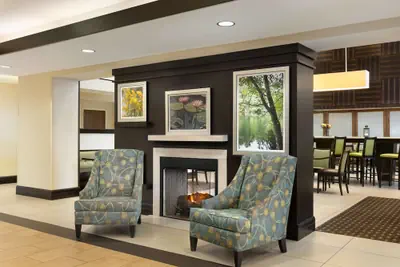 Photo 3 - Hampton Inn & Suites Mahwah