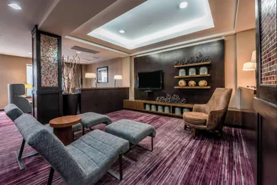 Photo 2 - Courtyard by Marriott Tulsa Downtown
