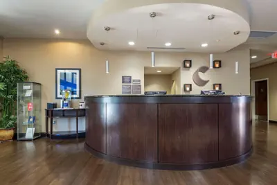 Photo 3 - Comfort Suites Huntersville near Lake Norman
