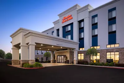Photo 2 - Hampton Inn & Suites Manteca