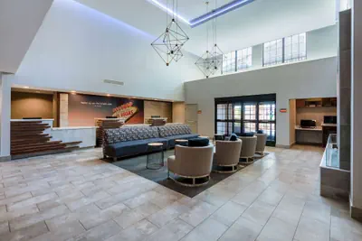 Photo 3 - La Quinta Inn & Suites by Wyndham Las Vegas Airport South