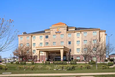 Photo 2 - Comfort Suites Waxahachie - Dallas
