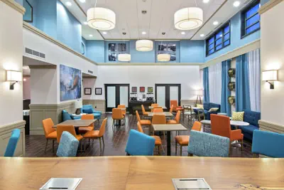 Photo 5 - Hampton Inn & Suites Spokane Valley