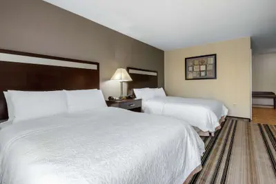 Photo 5 - Hampton Inn Meadville