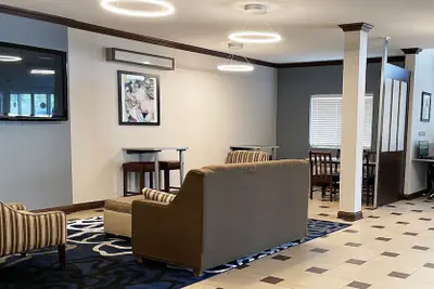 Photo 4 - Microtel Inn & Suites by Wyndham Michigan City