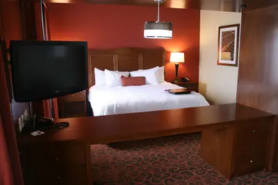 Photo 3 - Hampton Inn & Suites Bastrop
