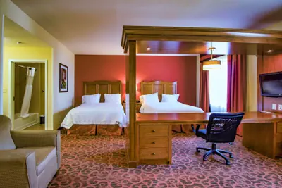 Photo 5 - Hampton Inn & Suites Bastrop