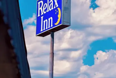 Photo 2 - Relax Inn At Ashland