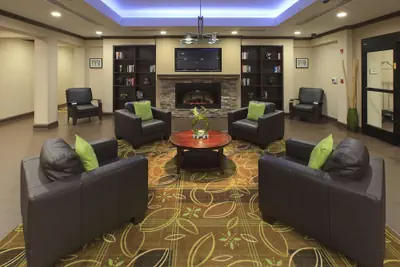 Photo 4 - La Quinta Inn & Suites by Wyndham Memphis Wolfchase