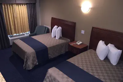 Photo 5 - Walnut Inn & Suites West Covina