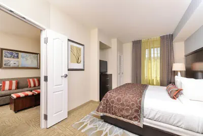 Photo 4 - Staybridge Suites Stone Oak by IHG