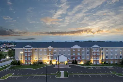 Photo 2 - Homewood Suites by Hilton Cedar Rapids-North