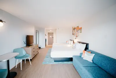 Photo 4 - SeaLoft Oceanfront Hotel