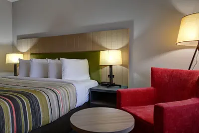 Photo 3 - Country Inn & Suites by Radisson, Pierre, SD