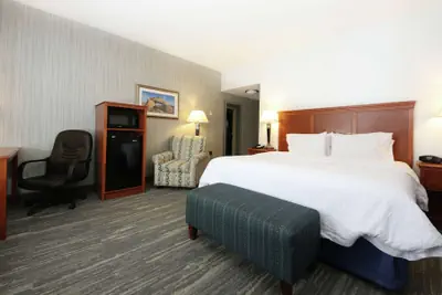 Photo 5 - Hampton Inn Ellsworth/Bar Harbor