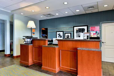 Photo 3 - Hampton Inn Ellsworth/Bar Harbor