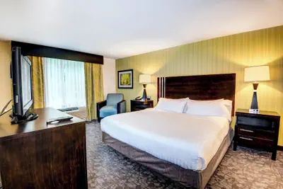 Photo 4 - Holiday Inn Express Hotel of Neptune by IHG